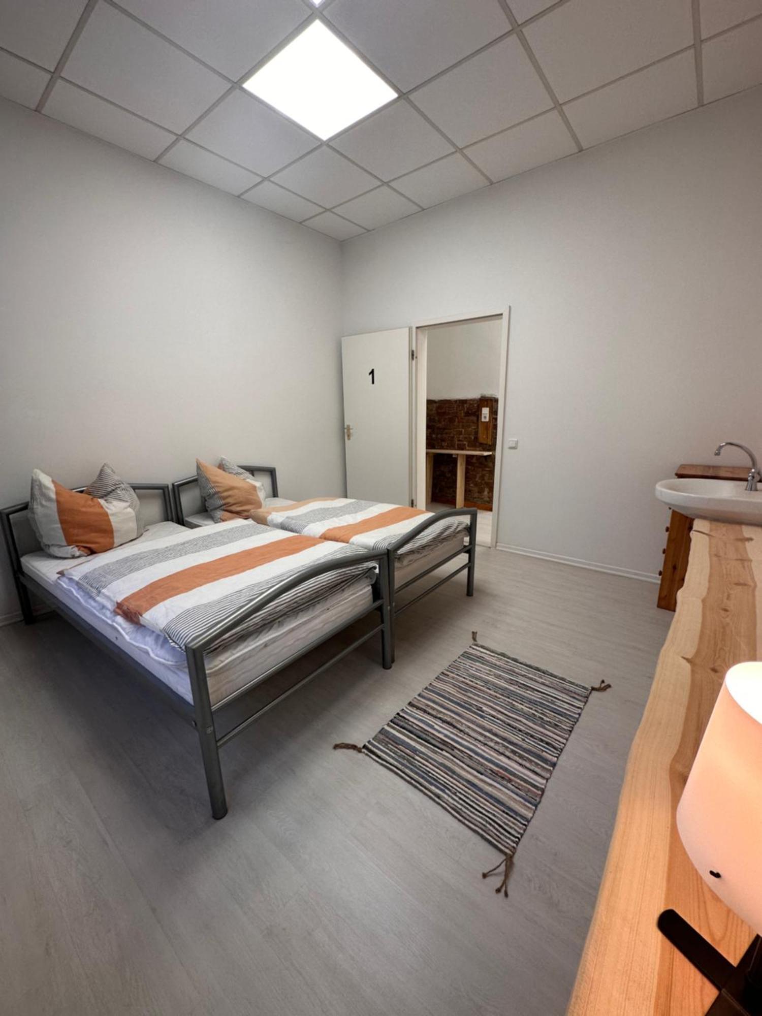 Zentrale Unterkunft Am See Appartement Buckow Buitenkant foto